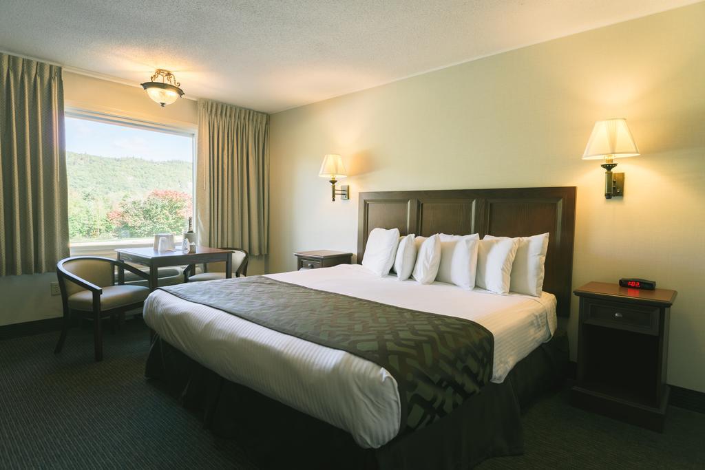 Town & Country Inn & Resort Горем Экстерьер фото